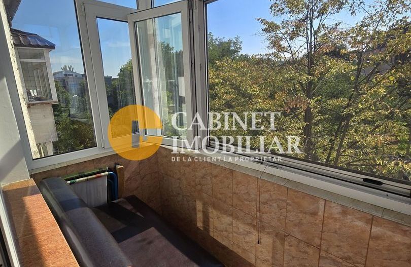 De vânzare apartament 3 camere – Tg Cucu - Poză 7