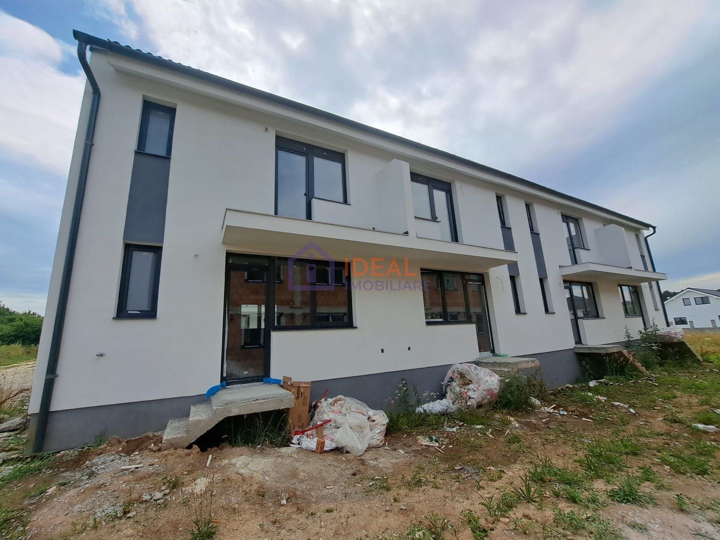 Casa Insiruita cu 3 camere, 76 mp utili, Calea Cisnadiei - Poză 12