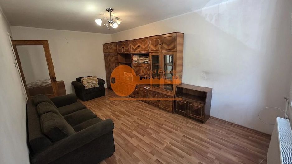Apartament cu 2 camere zona Chisinau-Bloc Reabilitat - Poză 2