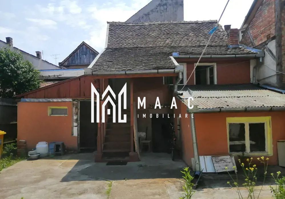 Casa I 3 Camere I Curte I Central - Poză 1