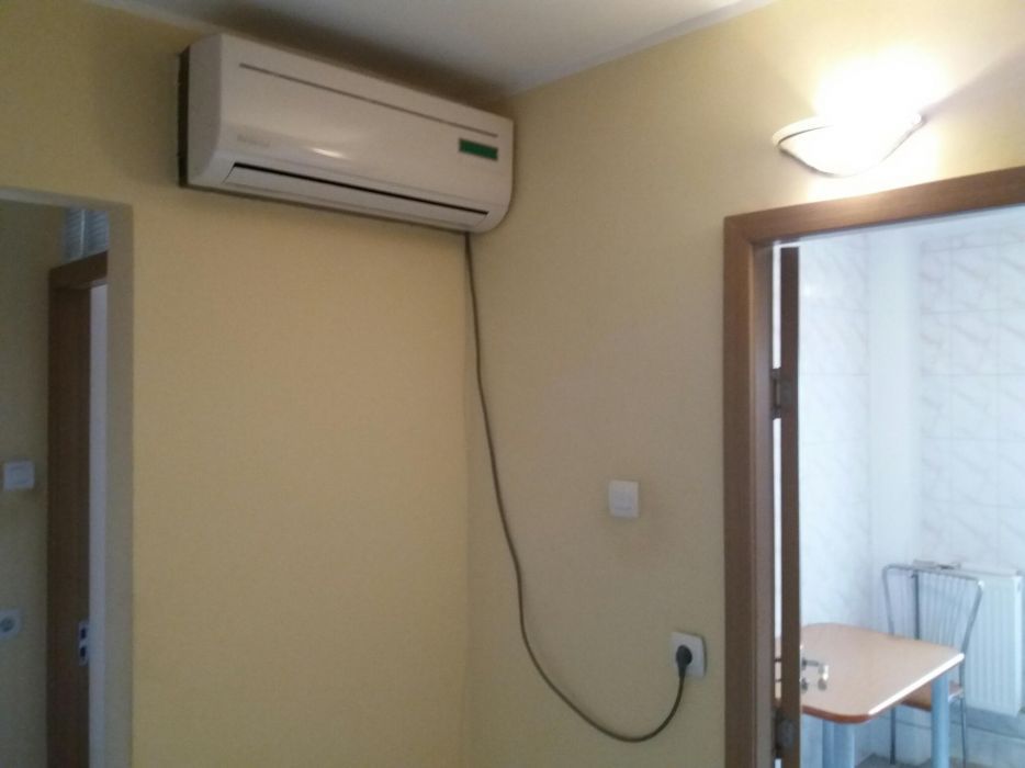 Apartament cu 2 camere, etaj intermediar - Micro 17 - Poză 6