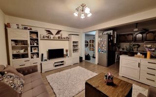 Apartament 3 camere, 67 mp, grădină privată 77 mp, parcare inclusă. - Poză 3