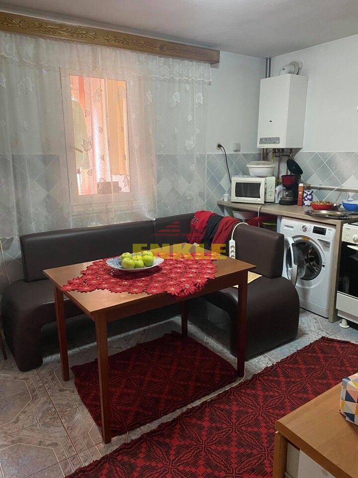 Casa , D+P+1, teren 300 mp, zona Imparat Traian,pret 150000 Euro - Poză 3