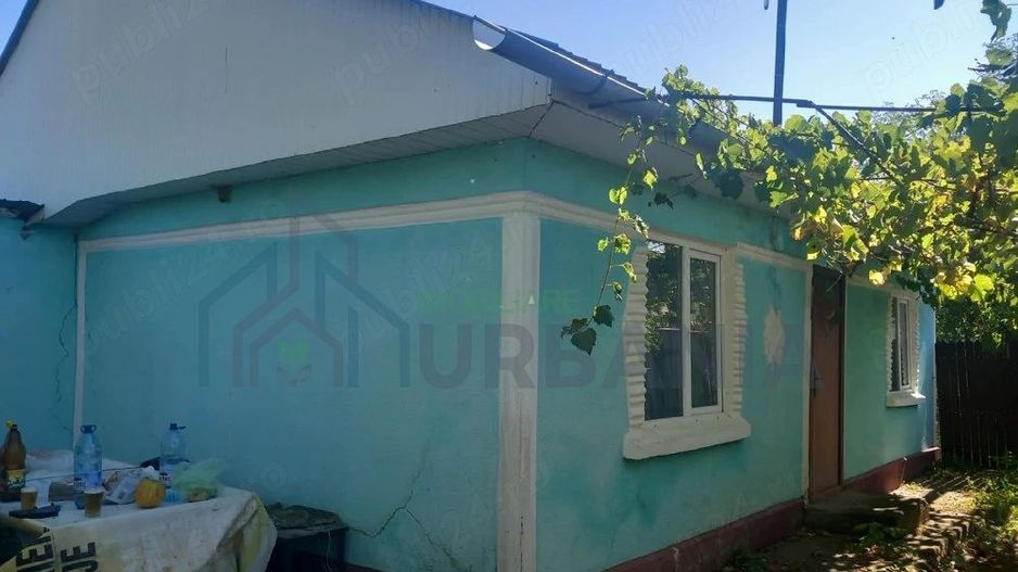 Casă de vânzare în Comuna Costuleni, județul Iași - Poză 1