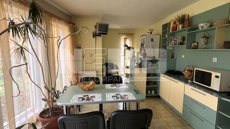 Casă/Vila + Teren 13 Ari de Vânzare |Lisaura/Suceava I 260.000Euro - Poză 9