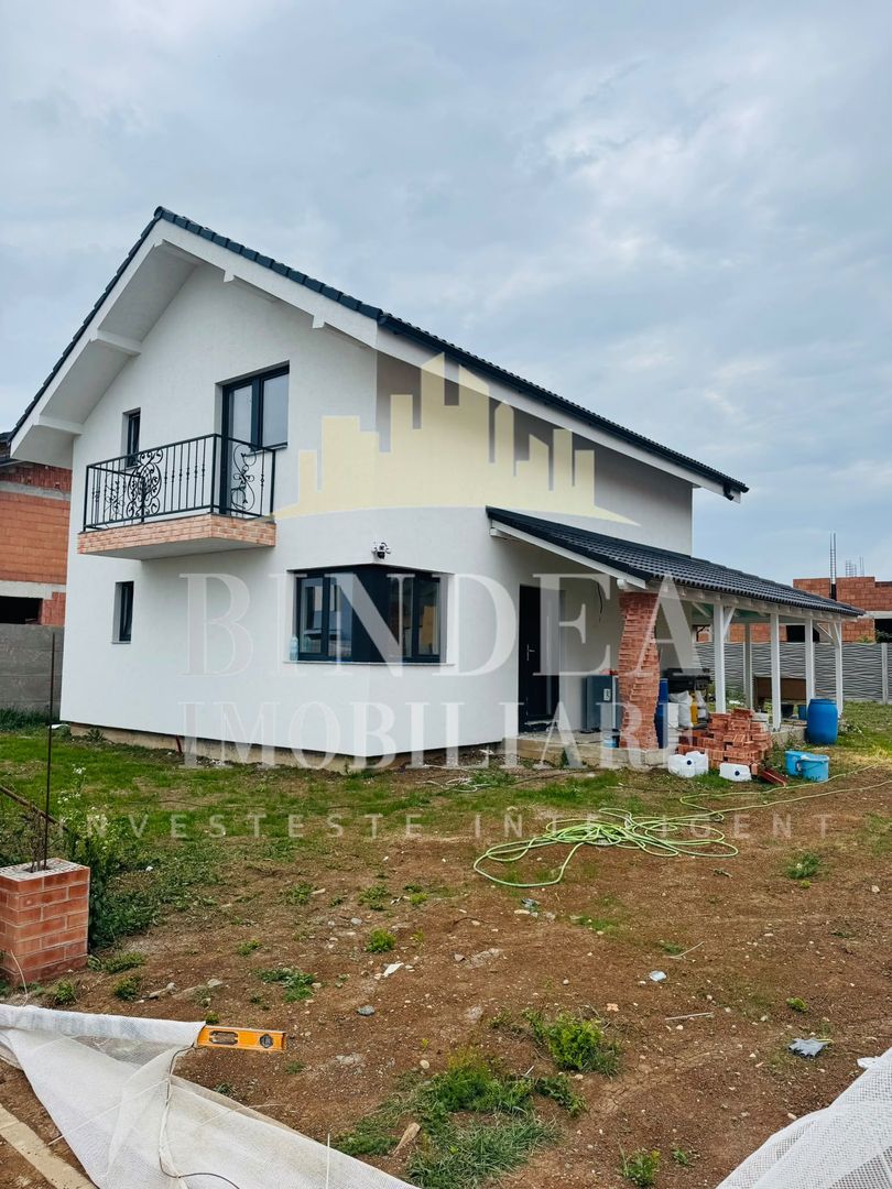 Casa individuala P+M Giarmata 584 mp 22 front, interior la alb - Poză 3