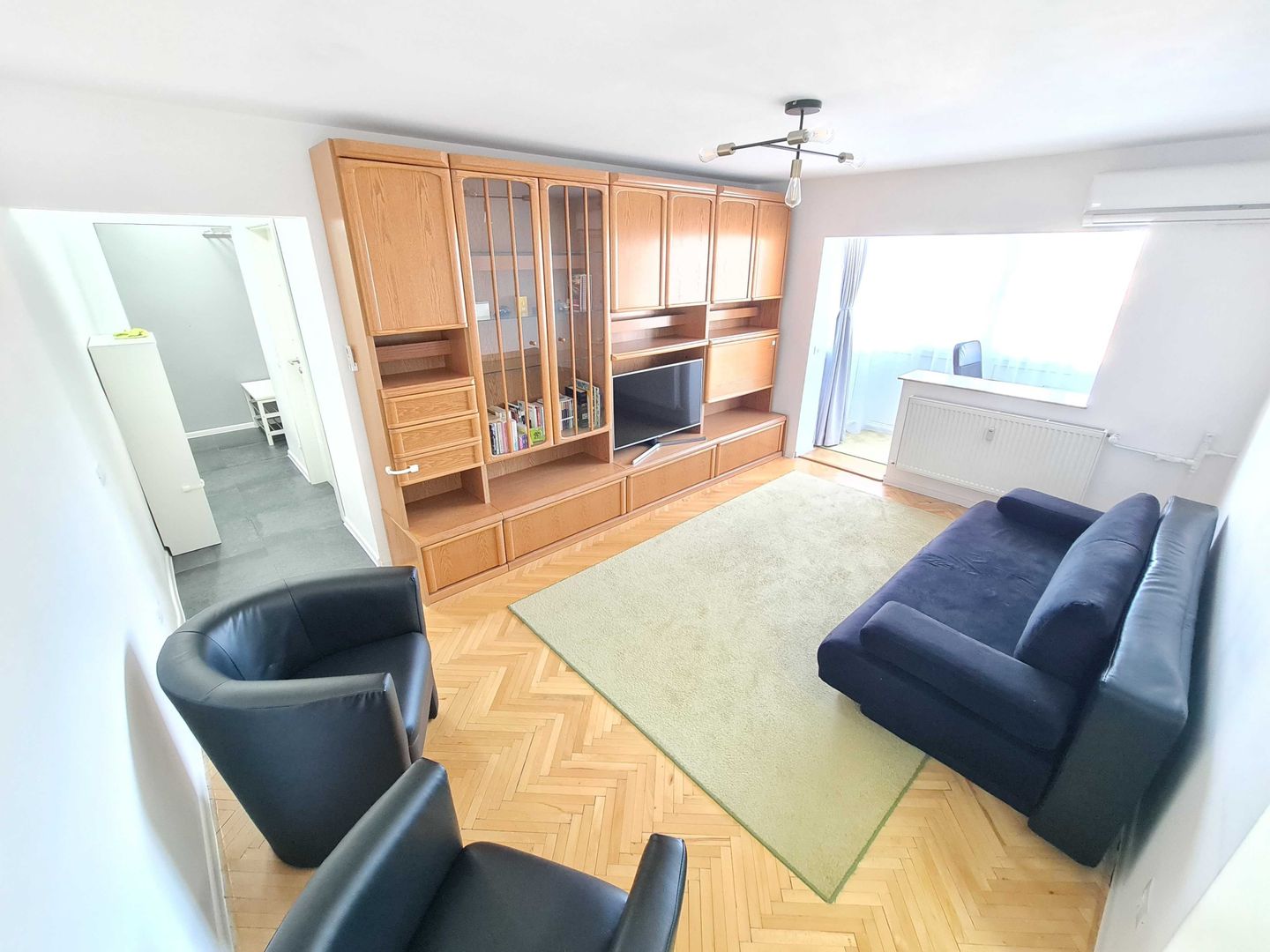 Girocului-Lidia | 2 camere | Etaj intermediar | Bloc izolat - Poză 3