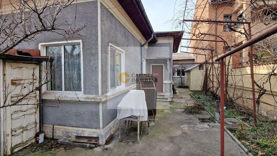 Casă 5 camere de vânzare | Zona Ion Mihalache | Teren 258 m² - Poză 4
