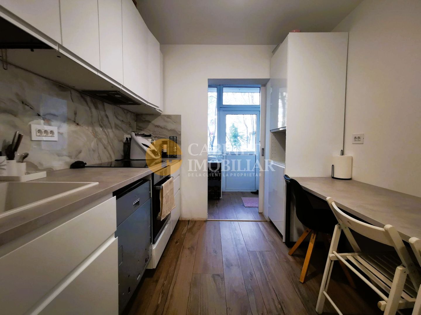 4 camere decomandat, renovat complet – Nicolina 1, prima statie - Poză 8