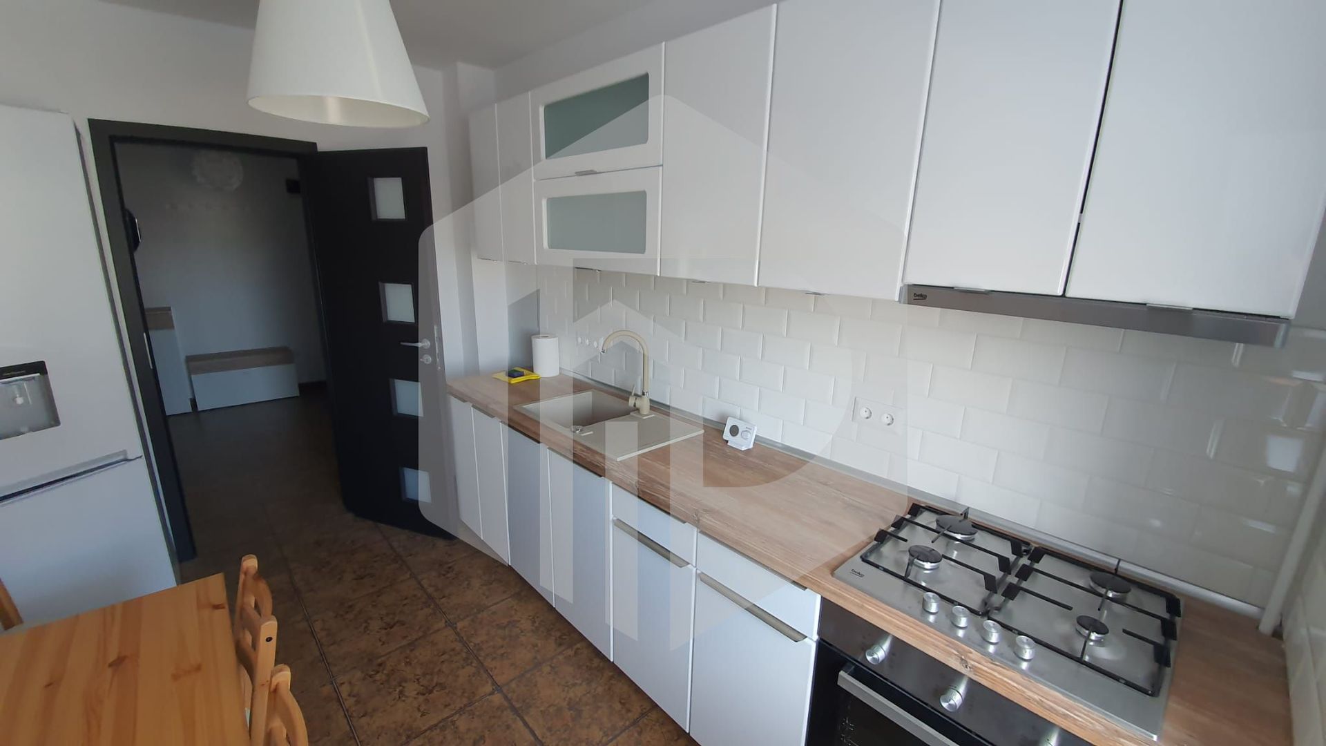 Apartament 2 camere - Etaj 1 - Mobilat si Utilat - Poză 3