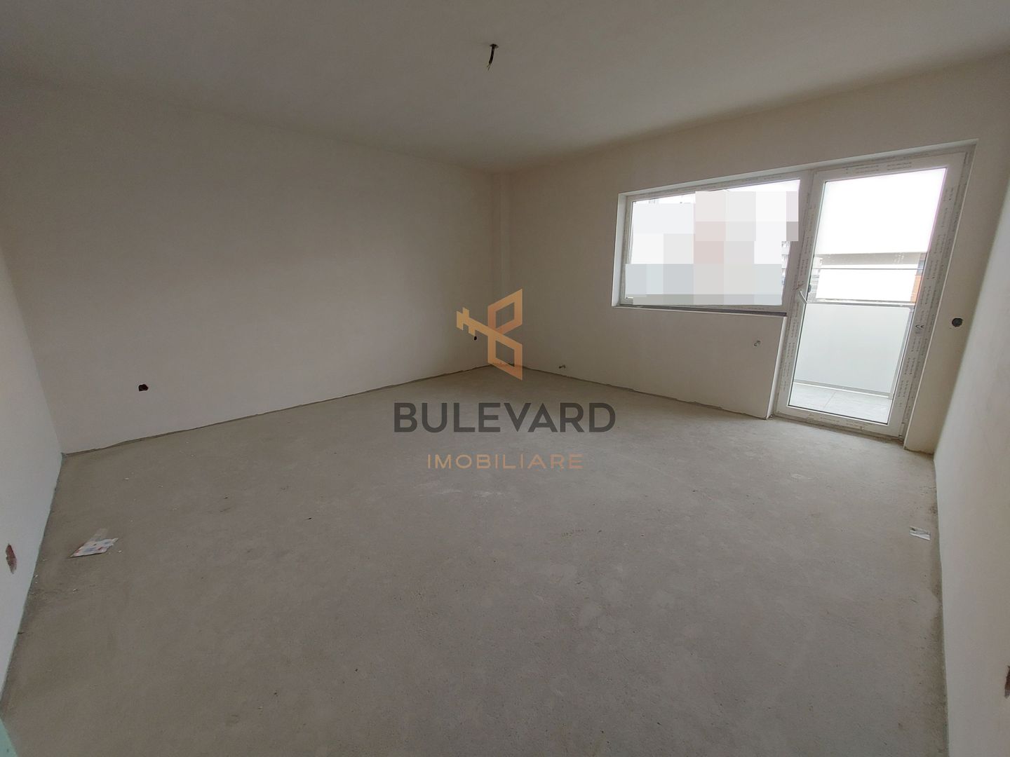 Apartament cu 2 camere decomandate+ gradina de 40 mp! - Poză 3