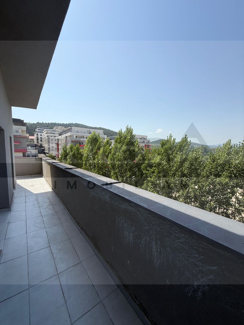 Apartament 3 camere, 60 mp,  parcare, terasa, zona Vivo - Poză 11