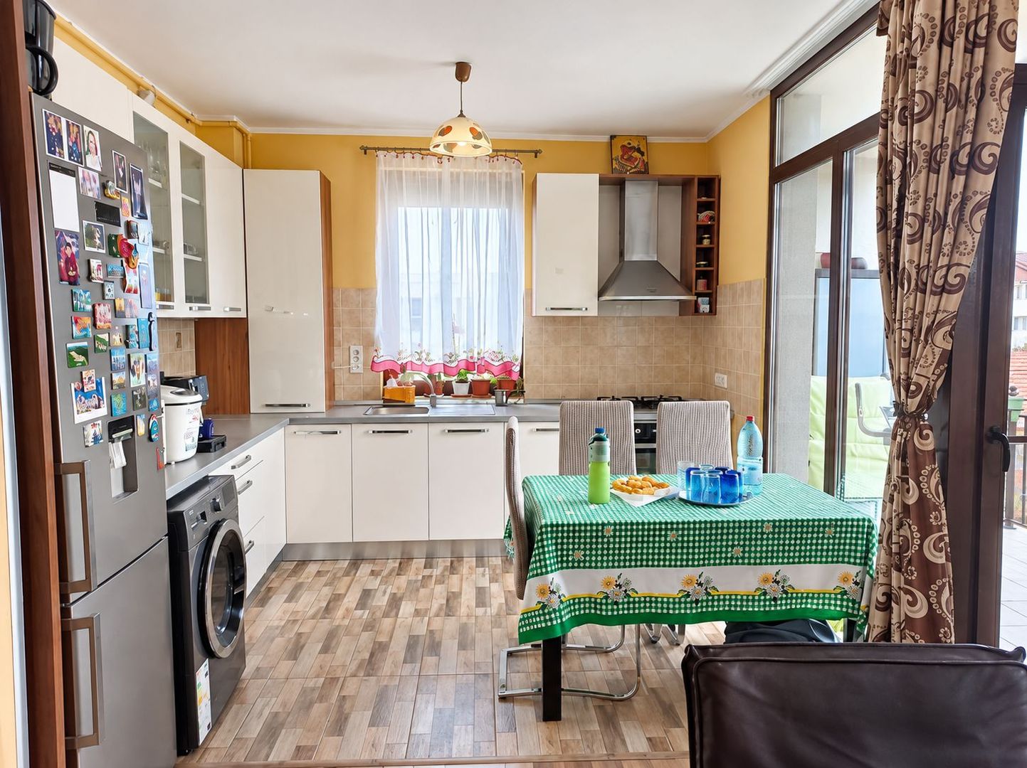 Soarelui–Braytim | 3 camere | Mobilat-Utilat | Parcare în CF - Poză 1