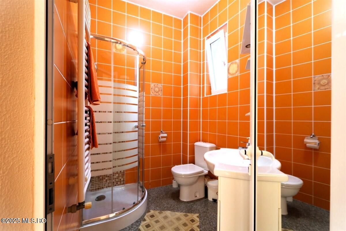 Mamaia Nord - Scoica Land, casa de vacanta la mare, P+1E+Terasa! - Poză 10