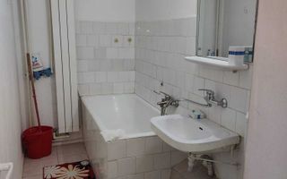 VANZARE GARSONIERA | DECOMANDATA | ZONA VITAN MALL - Poză 2