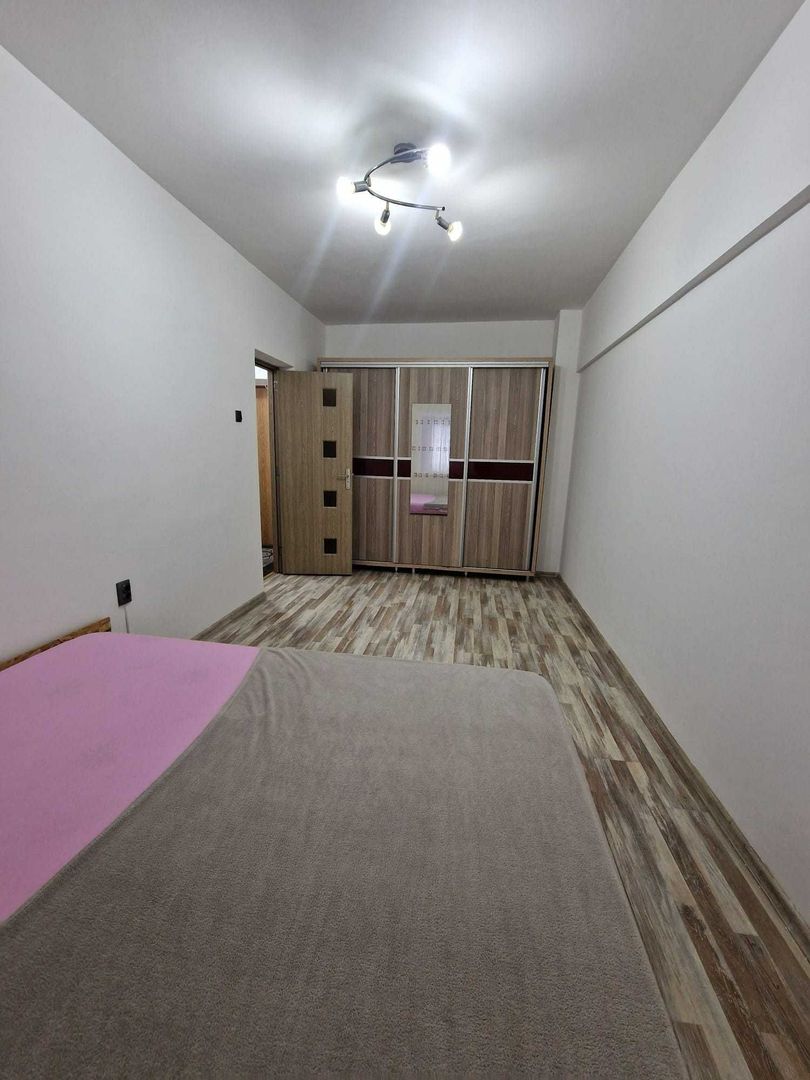 Chirie apartament  2 camere, decomandat, în Crângași - Poză 7