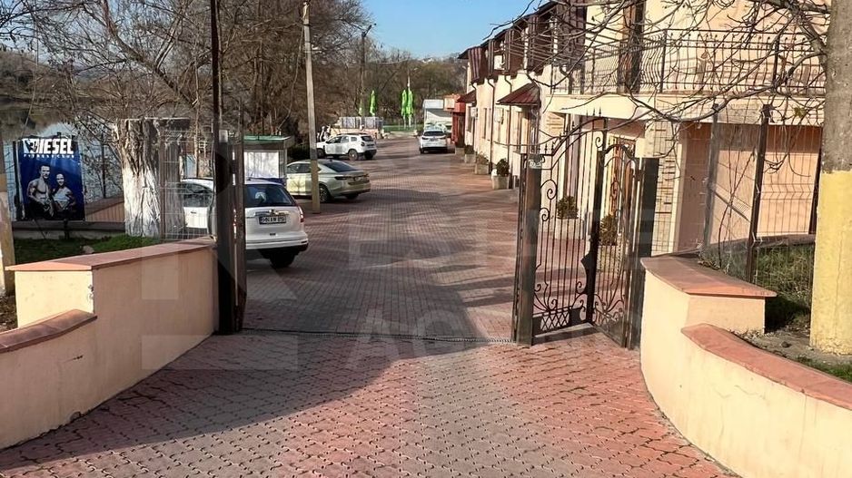 Vânzare, hotel, 1600 mp, str. Alexandru Marinescu, Hâncești - Poză 3