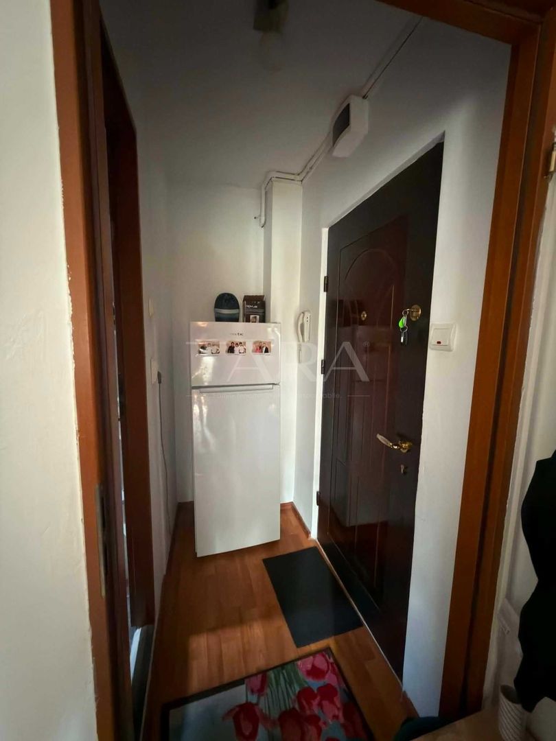 Garsonieră 20 mp, mobilată și utilată, zona Între Lacuri. - Poză 6