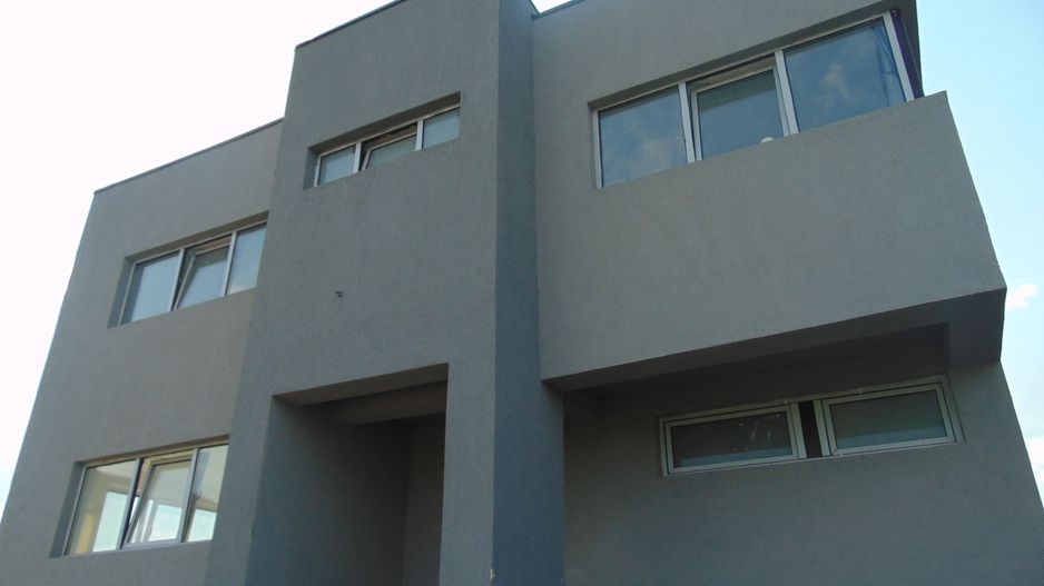 Tunari! Vila de inchiriat, pretabila pentru 15 - 20 muncitori - Poză 2