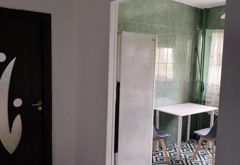 AP. 2 CAMERE- PIATA RESITA, BUCATARIE INCHISA, MOBILAT/ UTILAT MODERN - Poză 5
