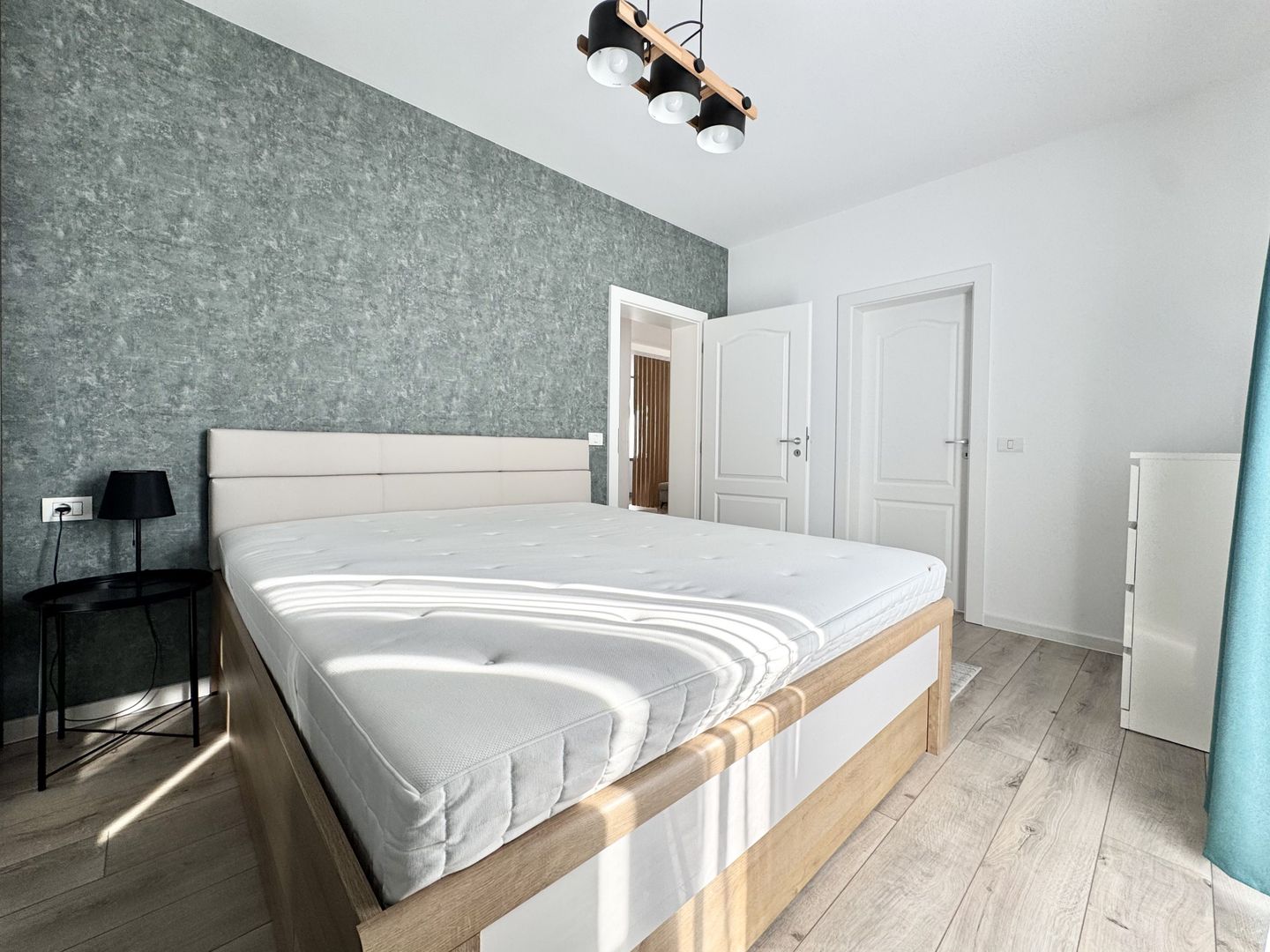 3 Camere confort & stil, Dumbrăvița, parcare inclusă - Poză 11