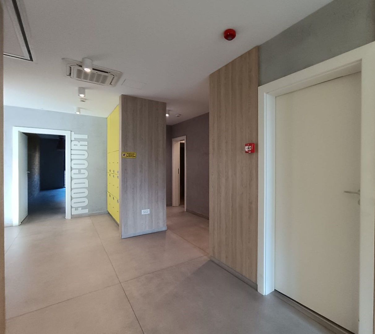 Inchiriem spatiu comercial 202 mp zona Coresi - Poză 21