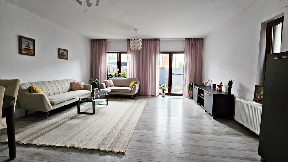 Casă P+E modernă, complet utilată – Brașov, zonă rezidențială liniștită - Poză 2