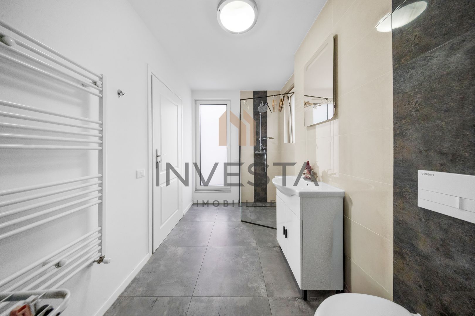 Casa moderna, spatioasa , pe o strada privata retrasa! - Poză 11