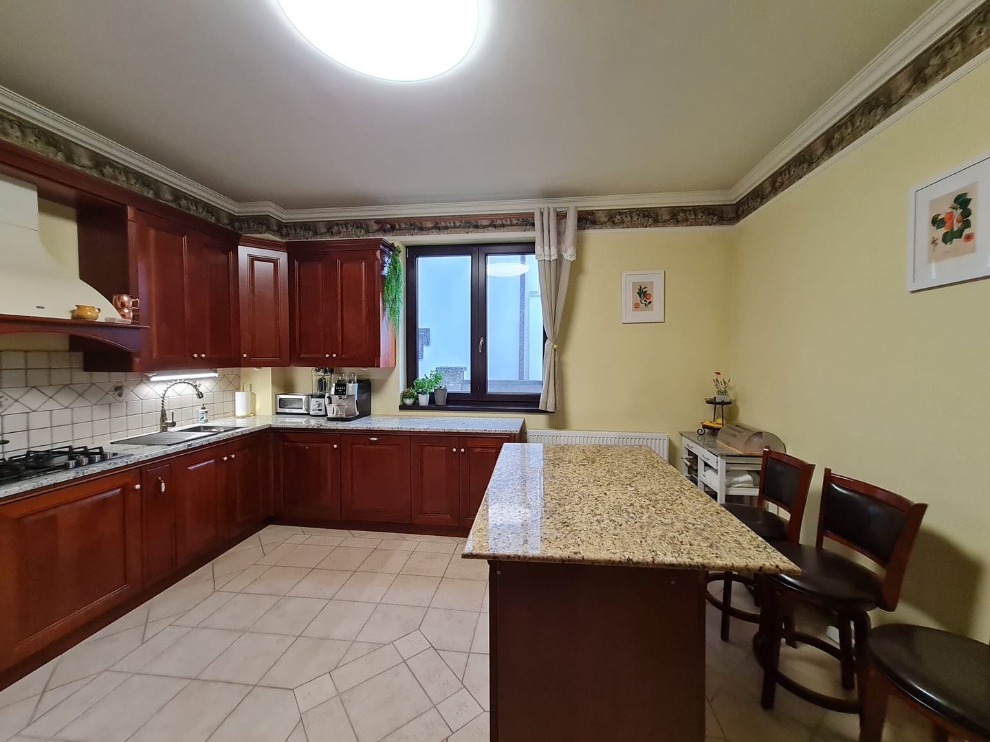 Poziție de top în Dumbravita - Poză 9