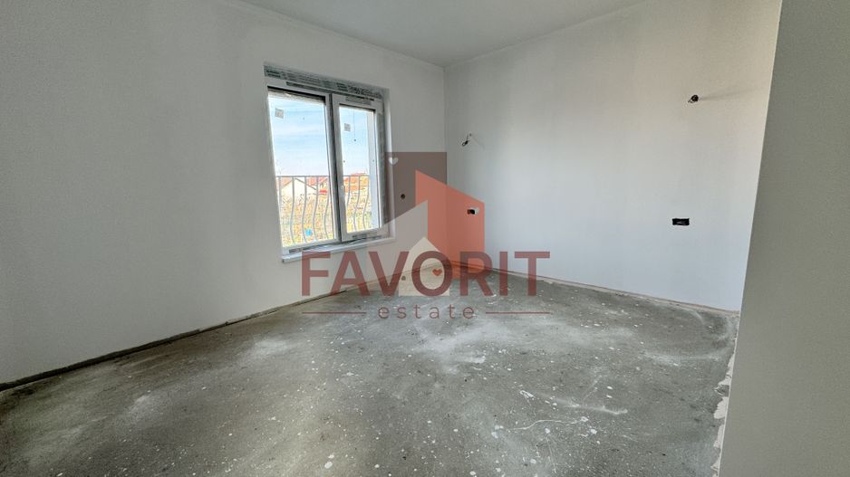 Casa Individuala in Mosnita. La asfalt. Cu Carport - Poză 21