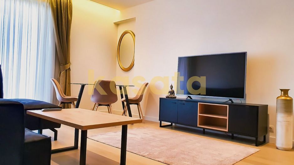 Apartament spectaculos cu vedere liberă către Promenada Mall - Poză 1