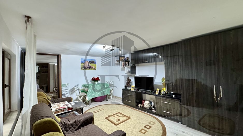 Casa de vanzare Constanta, zona Trocadero - Poză 1