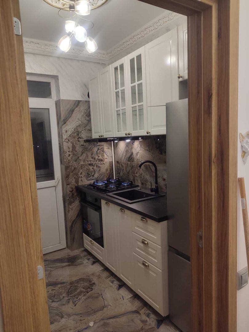 Garsoniera vând sau schimb cu spatiu comercial sau variante - Poză 8