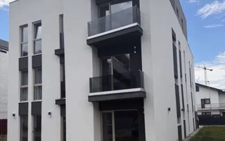 Locuiești la doi pași de Coresi Dar vezi orașul din alt unghi - Poză 1