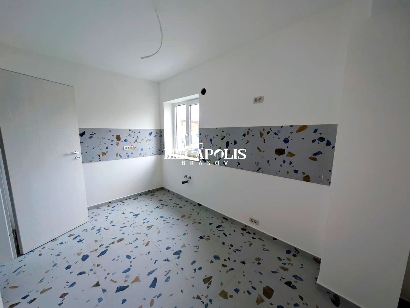 Garsoniera Finisata/ Brasov-Tractorul - Poză 6