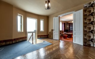 Casa Solida cu Mansarda in Zona Excelenta Parneava - Poză 4