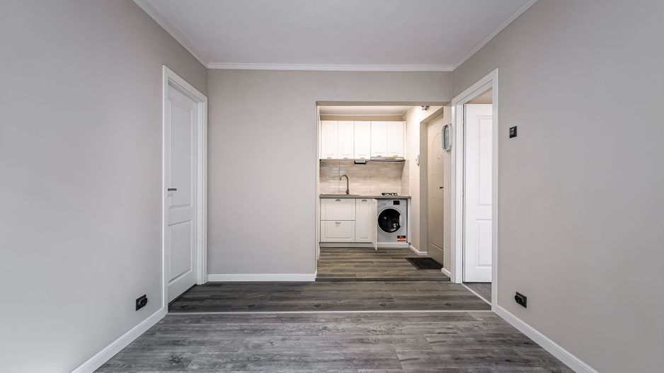 Apartament 3 camere renovat - zona Banu Mărăcine - Poză 5