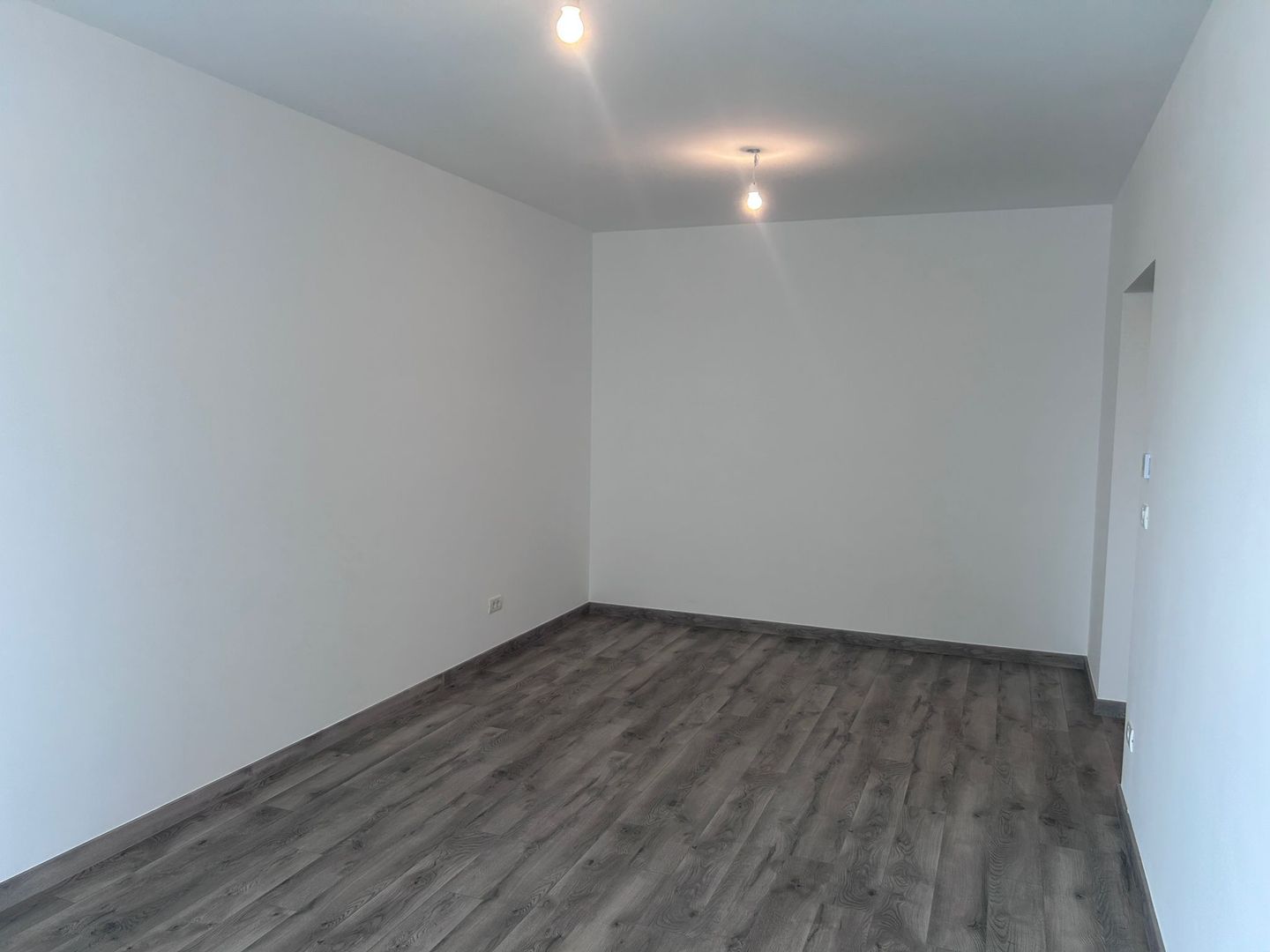 Apartament camere de vanzare Arad - Poză 5