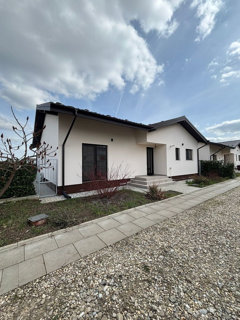 Vila Individuala, semimobilata- Corbeanca - Poză 1