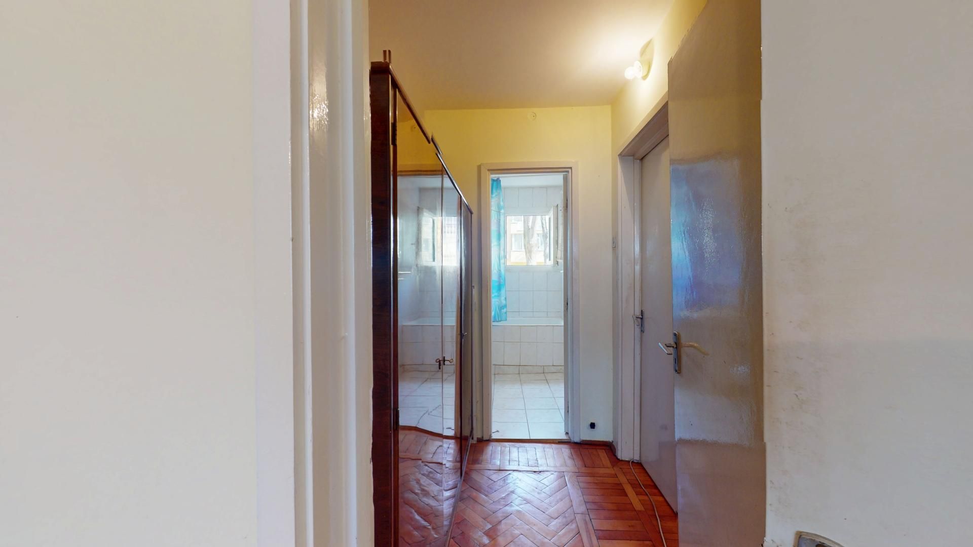 Apartament 2 cam Metrou Aparatorii Patriei Aleea Raul Targului - Poză 18