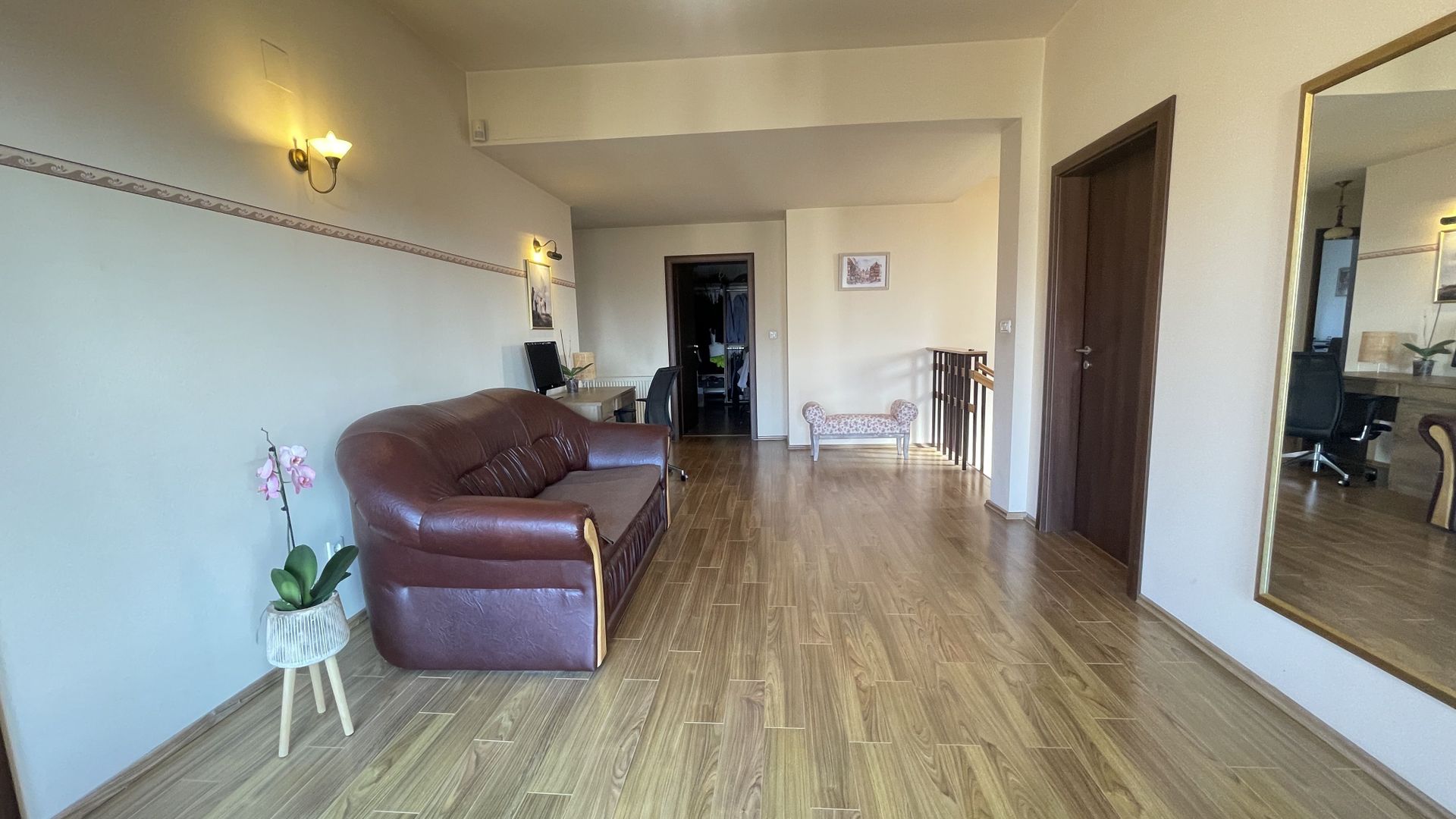 Casa eleganta si luminoasa,situata in zona de case -Mehala - Poză 21