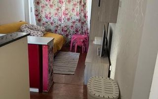 Apartament de vânzare - Poză 2