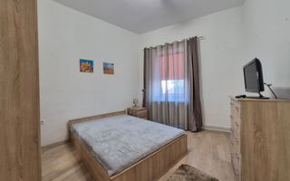 Apartament cu o camera la casa - Zona Milea - Poză 1