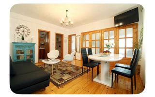 Apartament 3 camere | Etaj 1 | Gradina | Curte | Central - Poză 1