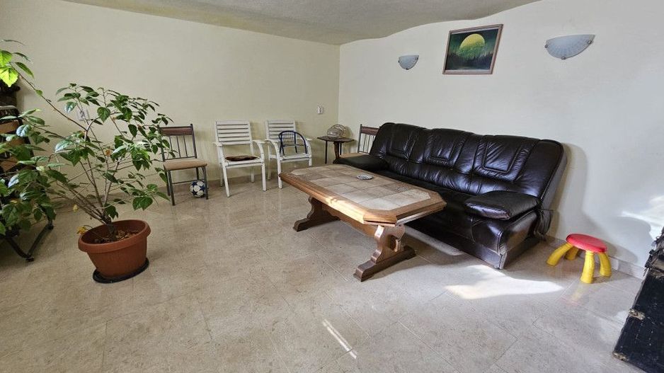 Casa mare, solida, Timisoara, D+P, 5 camere, 2 bai, Zona Lipovei - Poză 20