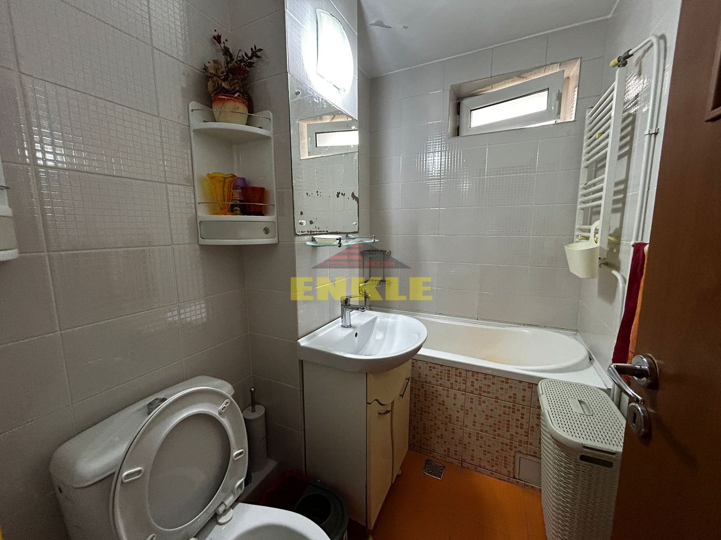 De inchiriat apartament cu 3 camere, zona Bulevard - Poză 9