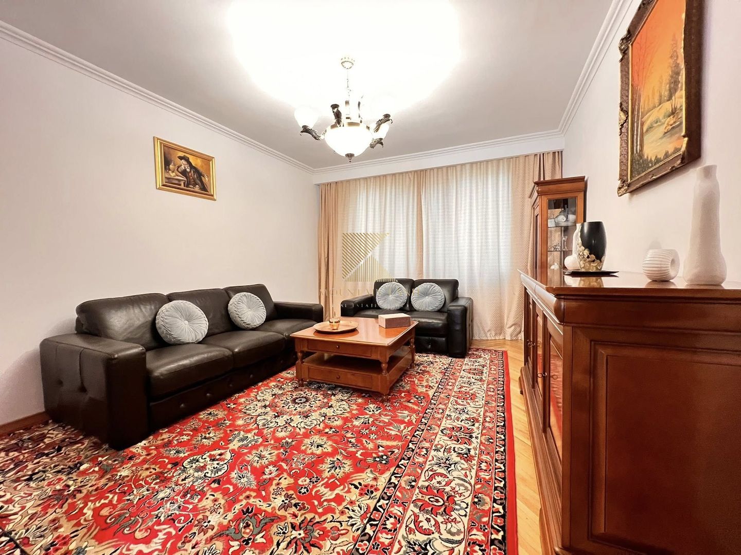 Apartament boem | 2 camere | parter inalt | str. 9 mai langa Meșotă - Poză 3