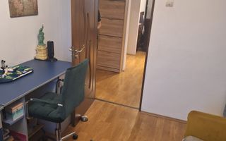 De vânzare apartament cu 3 camere-- 119. 500 EUR - Poză 3