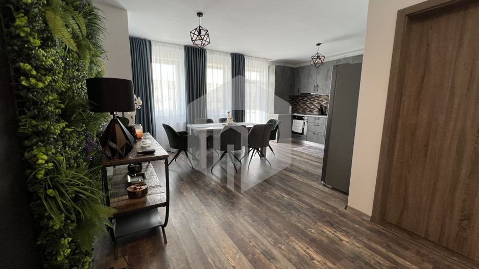 Apartament ultra-modern de 3 camere+terasa+ 2 parcari- mobilat/utilat - Poză 3