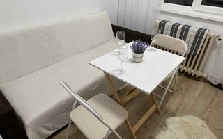 Garsonieră de vânzare - Poză 1